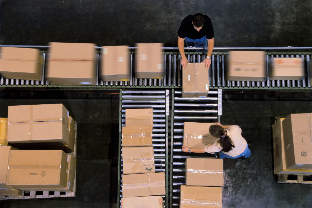 B2B packaging and labeling
